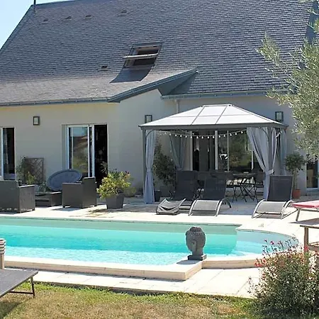 Le Champ De La Ferme Couette-café Laigne-en-Belin