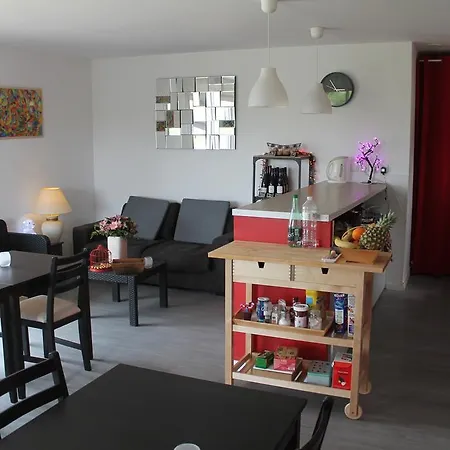 Le Champ De La Ferme 3*